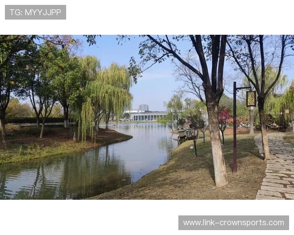 卡斯鲁厄俱乐部的精彩瞬间与城市文化融合探索之旅 卡斯鲁厄俱乐部的精彩瞬间与城市文化融合探索之旅